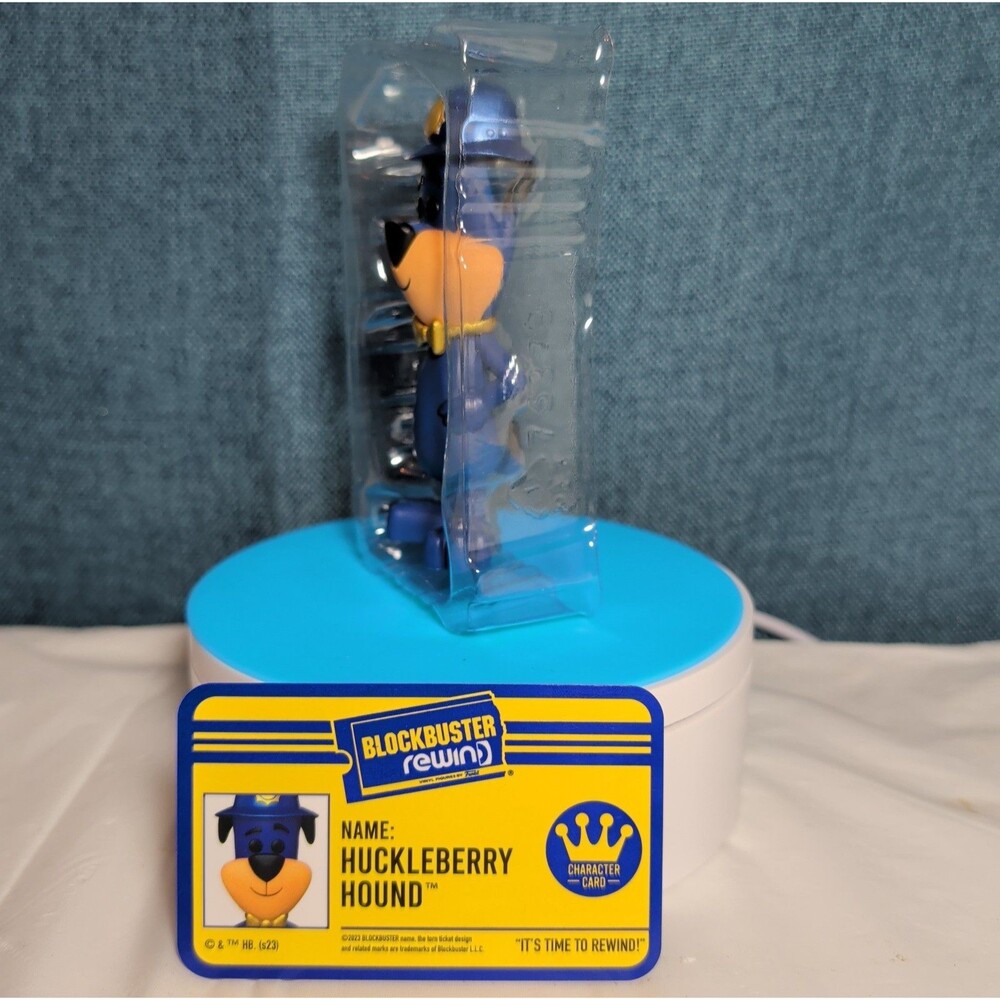 Funko REWIND Huckleberry Hound (Officer) Hanna-Barbera Huckleberry Hound Common - Picture 3 of 16